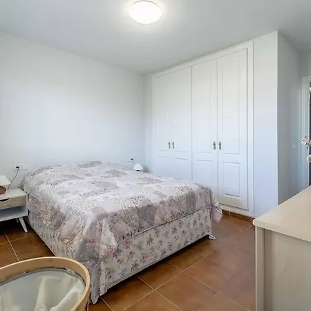 Apartment 27-cozy Apartment, Spacious Terrace In *