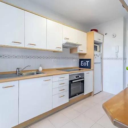 27-cozy Apartment, Spacious Terrace In *