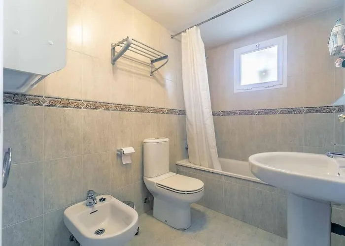 27-cozy Apartment, Spacious Terrace In Апартаменти