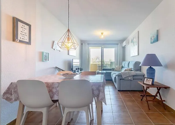 27-cozy Apartment, Spacious Terrace In *